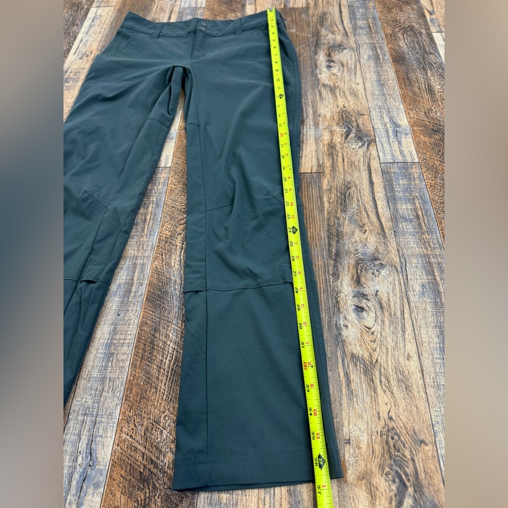 Columbia Women's Omni-Shield Roll Tab, Lightweight Hiking Pants, Size 6 Short - Picture 9 of 15